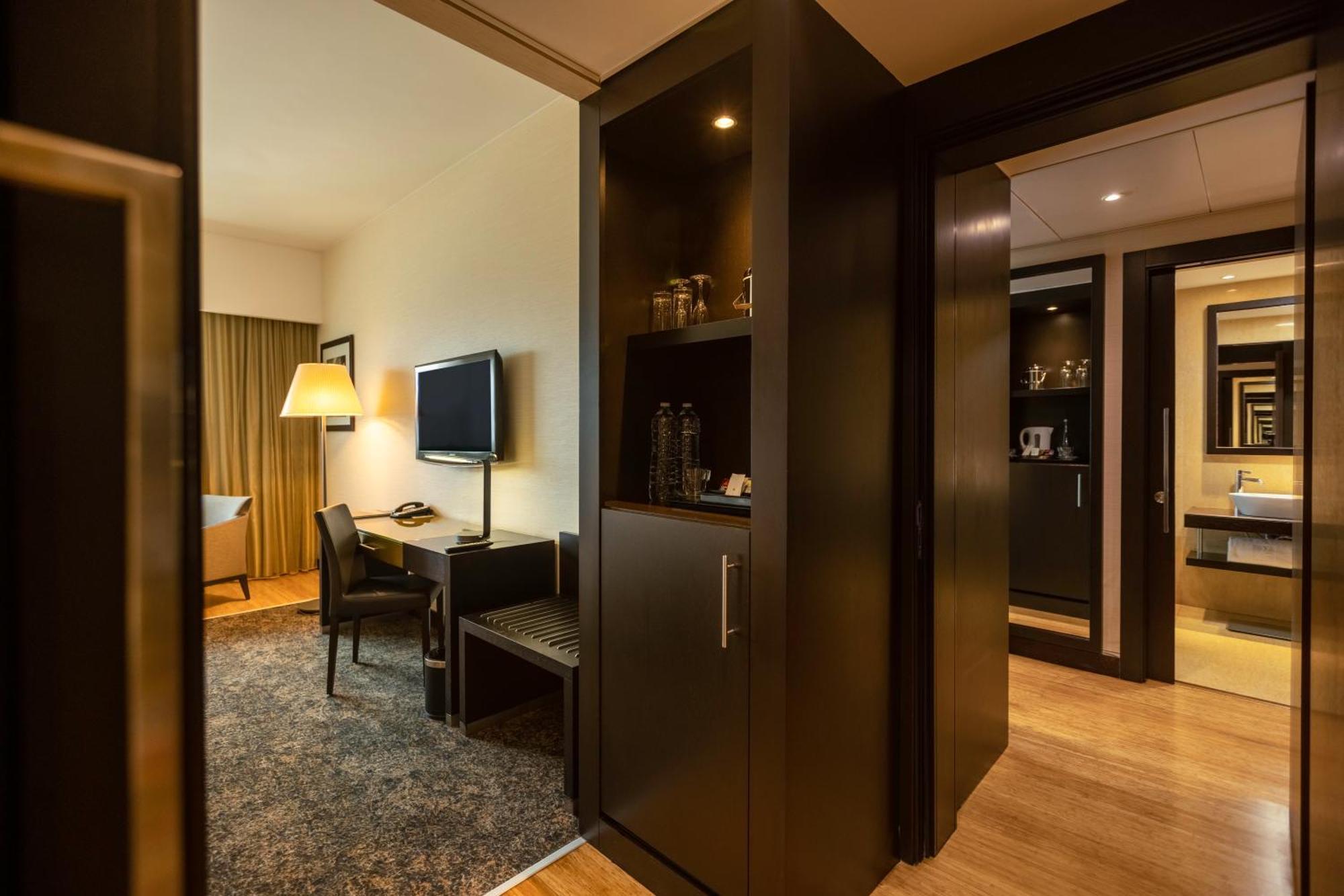 Epic Sana Luanda Hotel Room photo